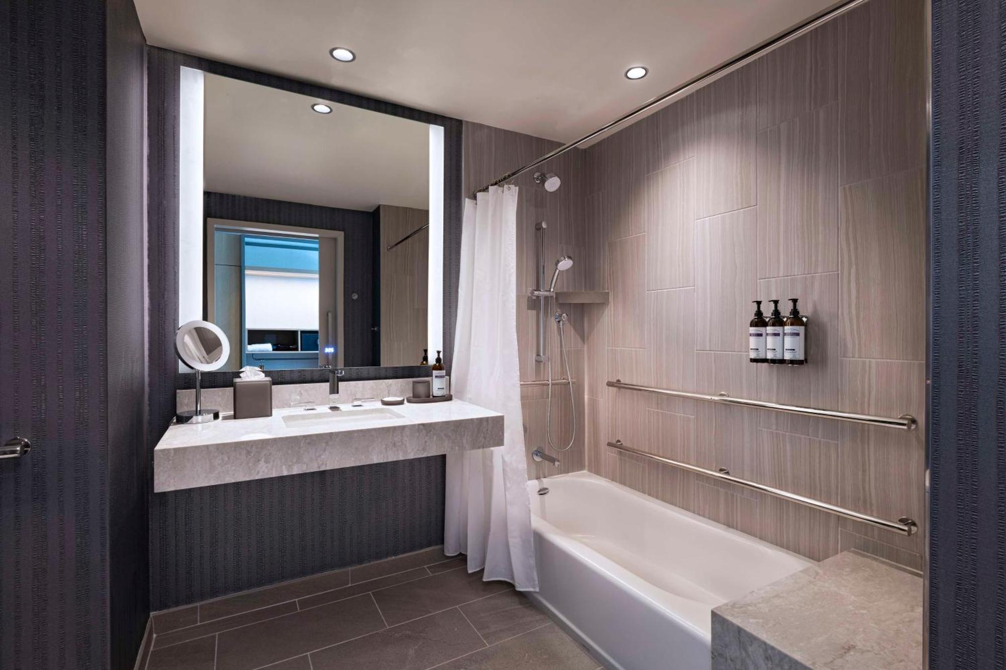 فندق Hyatt Regency كونرو المظهر الخارجي الصورة